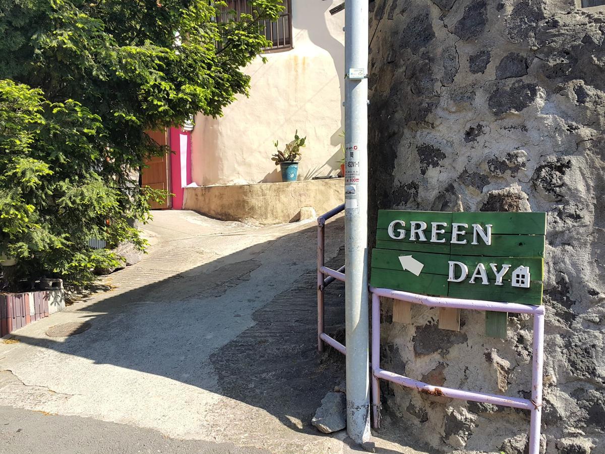 Greenday Guesthouse Чеджудо Экстерьер фото